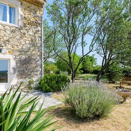 Chez Bacchus - Bed & Breakfast Gras